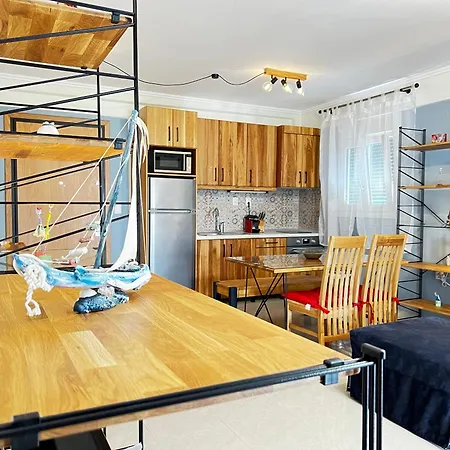 Apartament Steel & Oak-stylish Near Shore Kavala